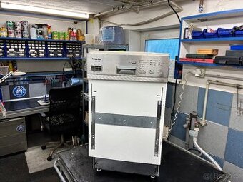 Myčka nádobí MIELE, REPASOVANÁ SE ZÁRUKOU