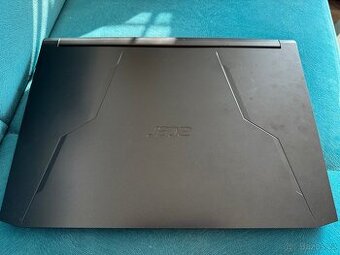 herní ntb Acer Nitro5 Obsidian Black-špatná ext.grafika