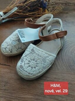 Vel. 29 H&M nové krajkové sandály