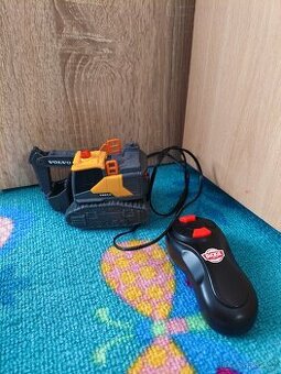 Bagr na ovládání Volvo