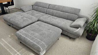 Rozkládací rohová sedačka s úložným prostorem a taburetem
