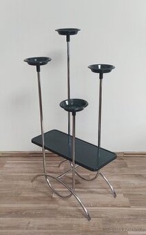 Retro stojan na kytky