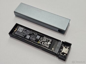 EXTERNÍ RÁMEČEK PRO SSD M.2