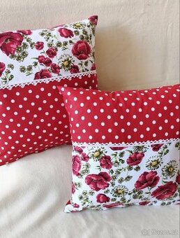 Dva povlaky na polštářky máky