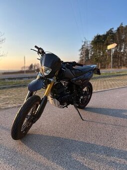 yuki 125 sm