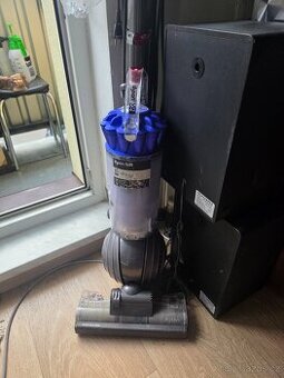 DYSON DC 42