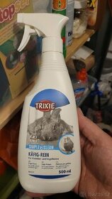 Trixie spray na čištění klecí.