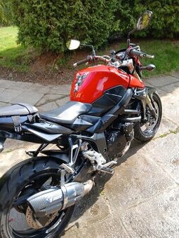 SUZUKI GSR750 r.v. 2012 typ C511