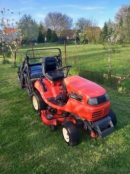 Kubota zahradní traktor