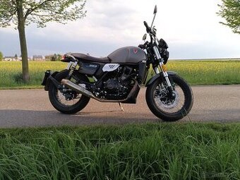 RE3 400ccm