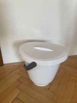 Kýbl na látkové pleny