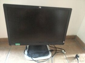 22" LCD monitor HP L2245wg