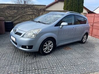 Toyota Corolla VERSO 2.2 TDI(100 KW), nová STK
