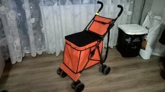 novy kocarek pro psa nebo kocku