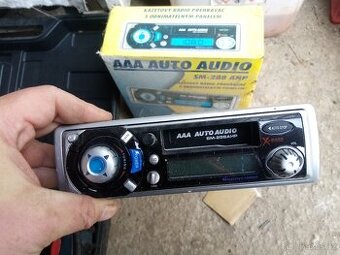 AUTORADIO