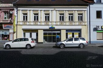Obchodní dům prodej v centru města - 1