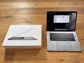 MacBook Pro 15" 2019 / i9 / 16GB / 512GB/