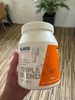 Alavis