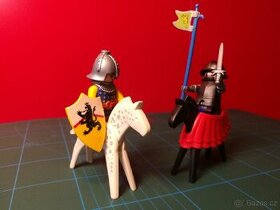 Playmobil koně rytíři meč