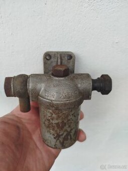 KNECHT odkalovač asi traktor