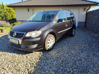 PRODÁM VW TOURAN 2.0 L -  CNG – NOVÉ LAHVE  2008 r.v.