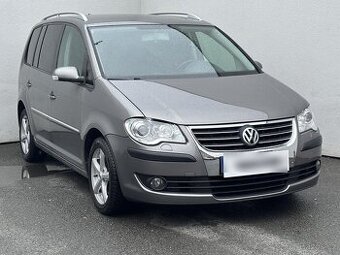 Volkswagen Touran 2.0 , 125 kW nafta, 2007