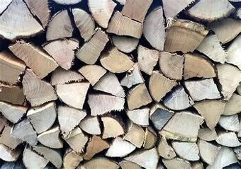 Palivové dřevo akce špalky i štípané sypaný M3