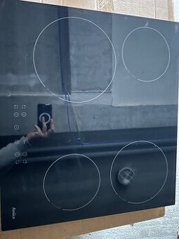 Sklokeramická deska