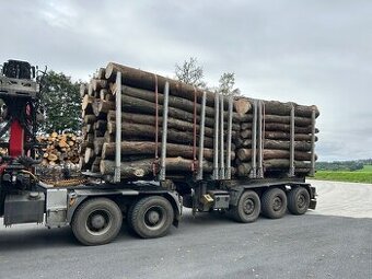 Palivové dřevo  - kamion