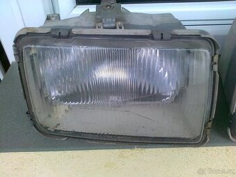 Přední světla na Ford Sierra první typ