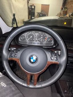 Multifunkční volant e46