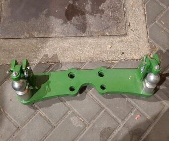 Nucené řízení John deere