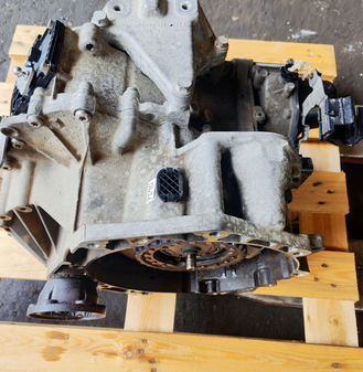 Převodovka QRK 1.6Tdi Vw Golf VII - 1