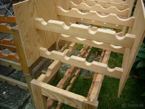 Fochy na lahve vína