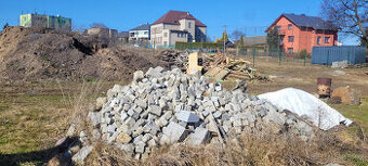 žulové kostky tuna 1800kč