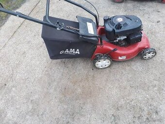 Benzínová sekačka