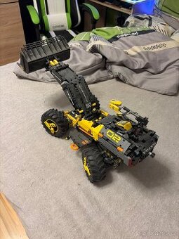 LEGO® Technic 42081 Volvo koncept kolového nakladače ZEUX