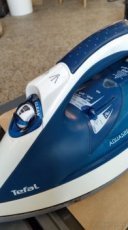 Naparovací žehlička TEFAL