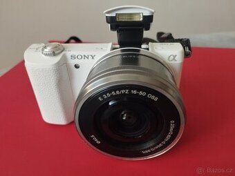 Sony Alpha a-5100, 16-50mm