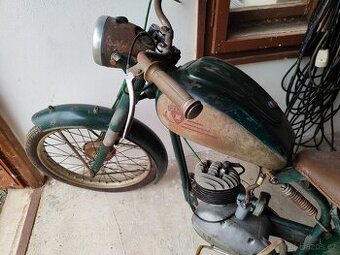 Motorka Manet