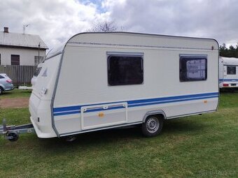 ADRIA č.741. Fr. postel. Rok 2003. Sprcha. Stan. 100km/h
