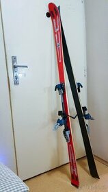 Skialpový set (lyže s vázáním, stoupací pásy, boty)
