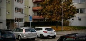 Parkování Hlučín ul V.Balarina