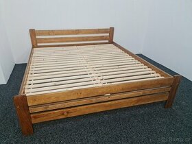 Prodám nové masiv postele zvýšené 160x200 v moření Dubu