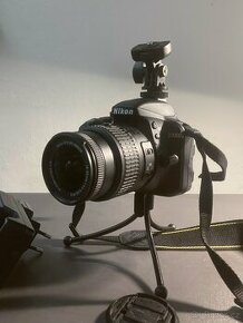 Nikon D3300 + Objektiv 18-55 mm + Příslušenství