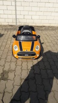 Auto Mini Cooper 3-5let - 1