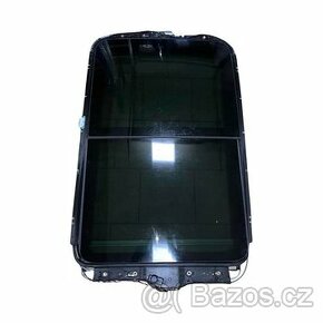 Skleněné posuvné střešní okno 8R0877041 Audi Q5 8R 2009
