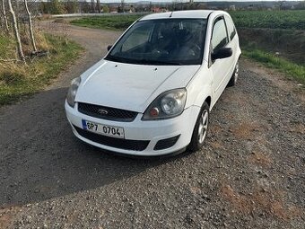 Ford Fiesta 1.3 BENZIN