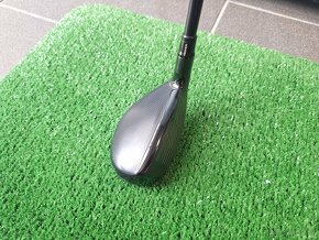 Prodám hybrid TaylorMade Stealth Plus 4/22°