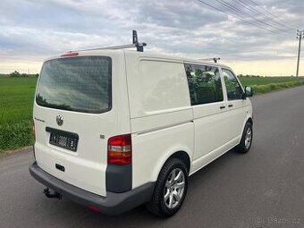 VW Transporter T5 1.9 TDI